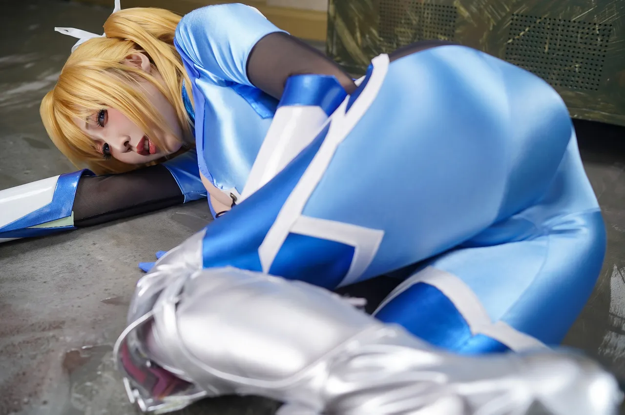 KURUPIKA (Momoiru Reku) 対魔忍 紅-erohere121.webp